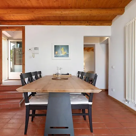 Haus Mit Tollem -und Bergblick